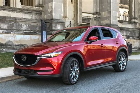 How Do Car Seats Fit in a 2020 Mazda CX-5? | News | Cars.com
