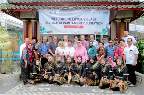 Australian Parliamentarians Visit INKLUSI Program In East Lombok - INKLUSI