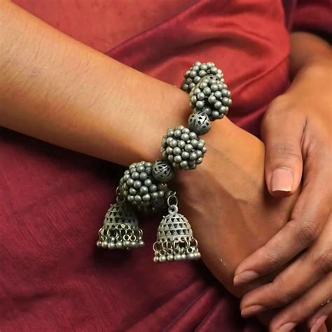 Ghungroo Bracelet Cum Hair Accesory – Kreative Curio