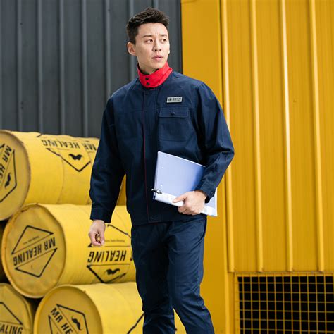 Working Clothes 的图像结果