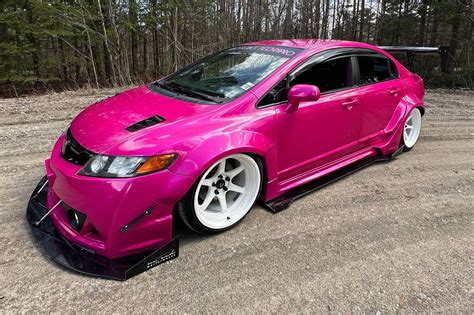 Pink Tricked Out Honda Civic Si