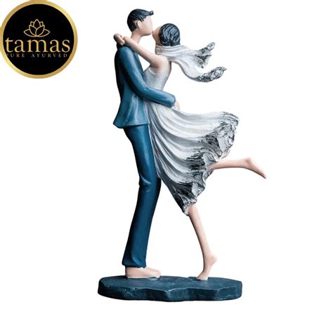 Tamas Poly Resin Kissing Couple Figurine