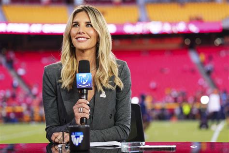 NFL Host Charissa Thompson Shares 'Gorgeous' Vacation Photos - The Spun