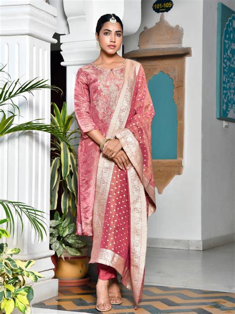 Women Digital Printed Tissue suit set with solid pant & brocade dupatt ...