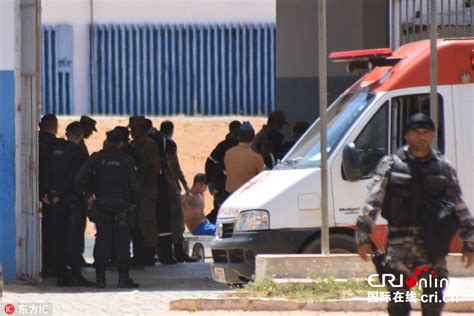 巴西东北部监狱骚乱 造成至少30人死亡(组图)_新浪新闻