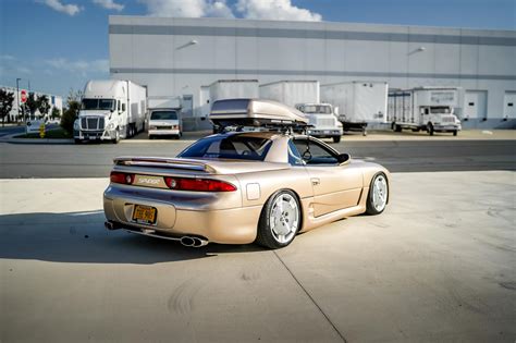 3000GT Spyder - Outside the Box | S3 Magazine