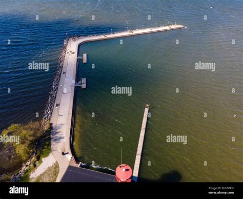 Aerial photograph of the Tenney Park Pier, Tenney Park, Madison ...