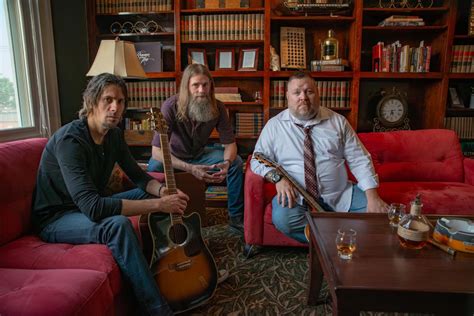 Acoustic Mayhem @ Otters on Birch, 617 Birch St. DePere, De Pere, 6 ...