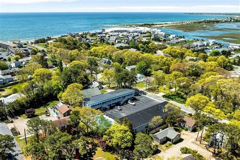 OCEAN BREEZE MOTEL (South Yarmouth, MA - Cape Cod) - Hotel Reviews ...