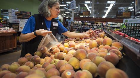 King Soopers is hiring more than 1,000 new employees in Colorado