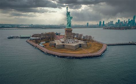 Statue Of Liberty Built On Fort at Georgia Lucas blog