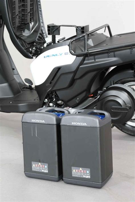 Honda BENLY e - Electric Cargo Scooter 2025 - 🇮🇳 India