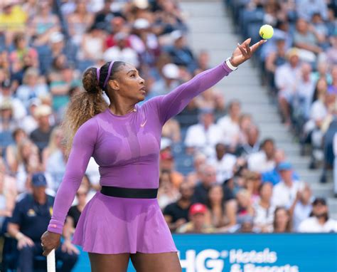 Best Women's Tennis Players Of All-Time: Top 5 Legendary Ladies ...