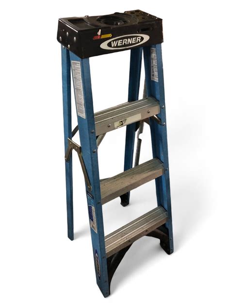 Werner 250 lbs four foot ladder