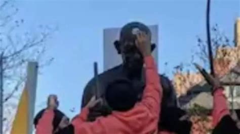 'Khalistani Elements' Hijack Protests Supporting Farmers & Deface ...