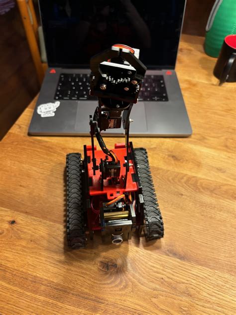 Adeept Rasptank Assembly 的图像结果