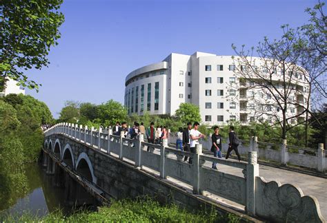 湖北科技学院