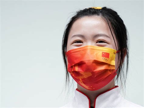 射落东京奥运首金的杨倩，还有另一个身份……_我在现场_新民网