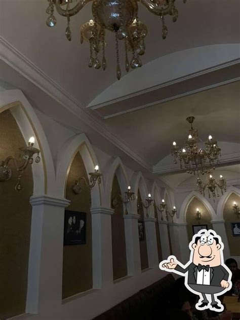 Moti Mahal Delux Tandoori Trail Gurugram Sector - 14, Gurugram ...