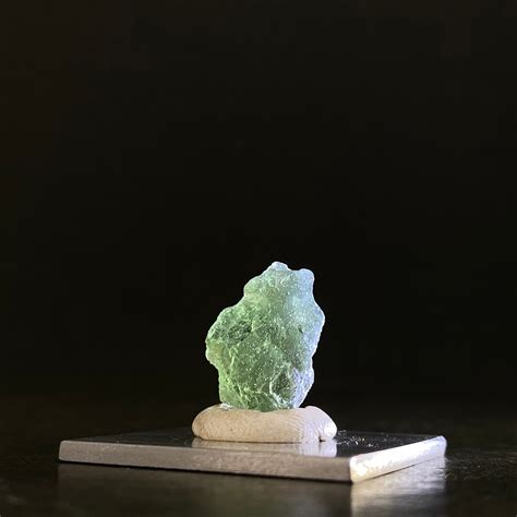 モルダバイト Moldavite 26021804 | 【隕石屋】METEOS（メテオス）
