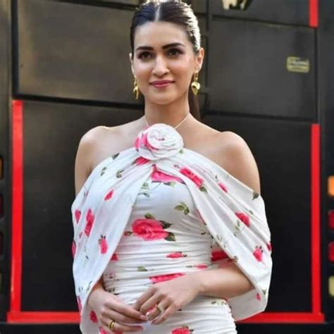 Kriti Sanon-Inspired 6 Floral Dresses for Brunch Look