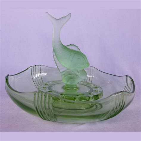 Vintage Uranium Glass Float Bowl With Uranium Glass Central Frosted ...