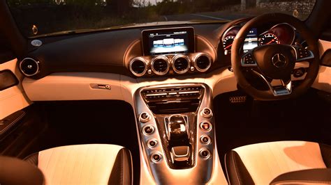 Mercedes benz AMG GT 2015 S Interior Car Photos - Overdrive