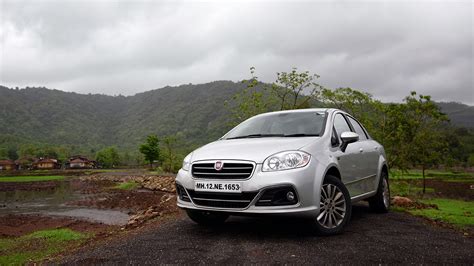 Fiat Linea 125 s 2016 T Jet Emotion Exterior Car Photos - Overdrive