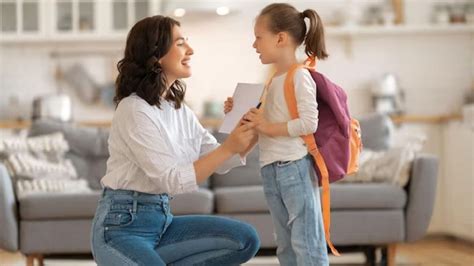 parenting tips make your child everyones favorite अपने बच्चों को बनाएं ...