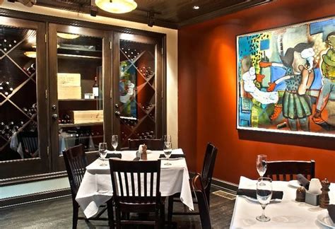 Reservation at MESQUITE restaurant - Memphis | KEYS