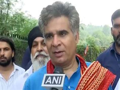 "Statements by NC, Congress leaders are treason": BJP leader Ravinder ...