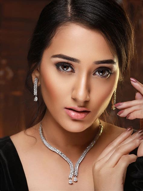 Leaf Link American Diamond Silver-Plated Jewellery Set – Priyaasi