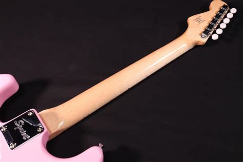 Fender Limited Edition Hello Kitty Stratocaster with Gig India | Ubuy
