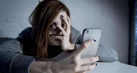 玩手机上瘾，很多人为什么戒不掉？其实有三大主因 - 知乎