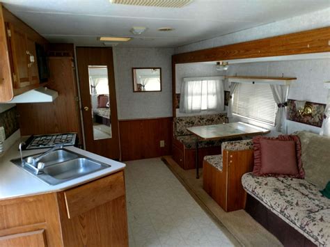 2000 Fleetwood Mallard 26M #FM001001 | Big Adventure RV