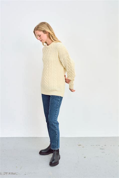 Ladies Aran Wool Sweater | Cream | Aran Woollen Mills