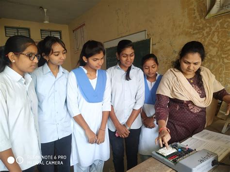 Microcontroller Lab Software 的图像结果