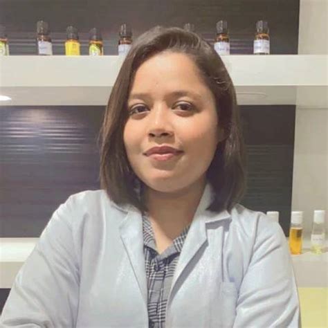 Dolly Singh – VedaOils