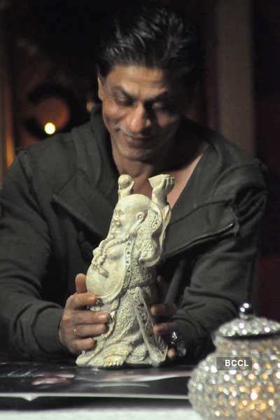 Shah Rukh Khan at UTV shoot at Taj Land's End in Mumbai.