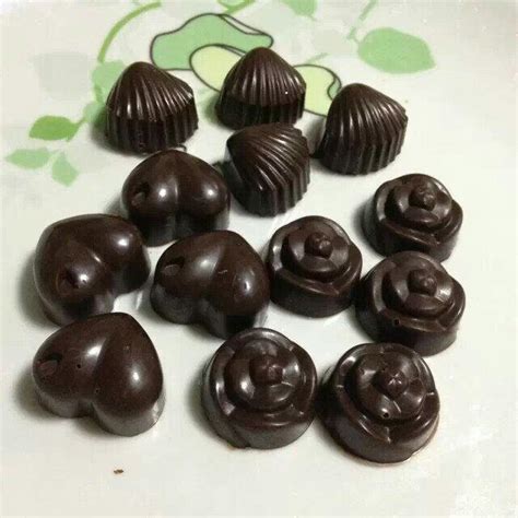 【自制黑巧克力的做法步骤图，怎么做好吃】香雪小厨_下厨房