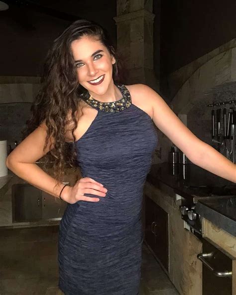 Cierra Mistt - Age, Height, Net Worth, Boyfriend, Bio, Wiki, Facts