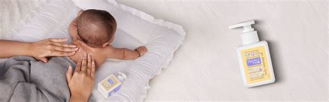 Baby Massage: Rationale, Benefits & Recommended Baby Massage Oils