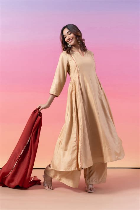 CREAM SILK ANARKALI KURTA SET – EeshaGuptaStudio