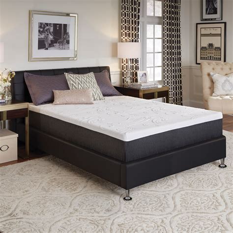 Beautyrest Comforpedic from 12-inch NRGel Memory Foam Mattress ...