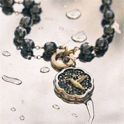 Joyful Messenger Pendant - Waxing Poetic