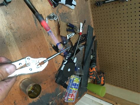 Using a Scratch Awl On-Metal 的图像结果