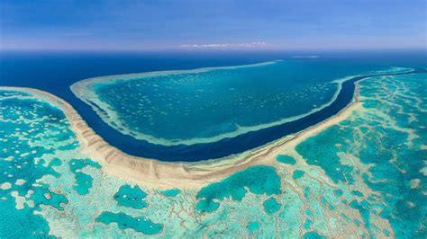 Bing HD Wallpaper : Blue as far as the eye can see - Bing Wallpaper Gallery