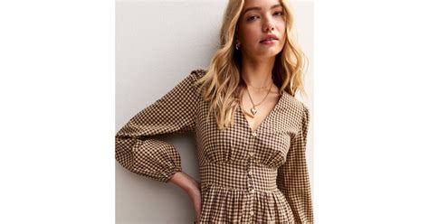 Brown Checked V-Neck Buttoned Midi Tea Dress | New Look