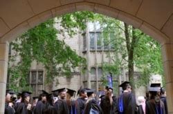 Educators Seek to Re-Admit Students Who Left College Without Degrees
