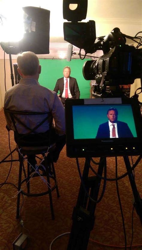 Filming Using a Green Screen Tips 的图像结果